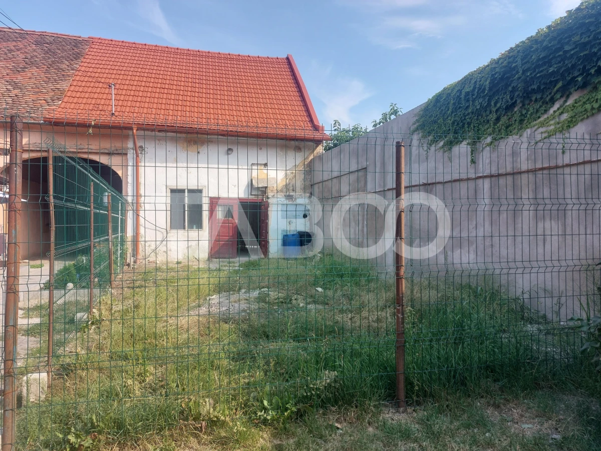 Comision 0% Apartament 63 mpu la curte cu pivnita si gradina Cisnadie - 2