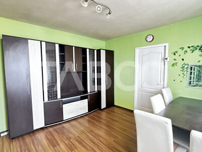 Apartament de vanzare 37 mp 2 camere balcon zona Mihai Viteazul Sibiu