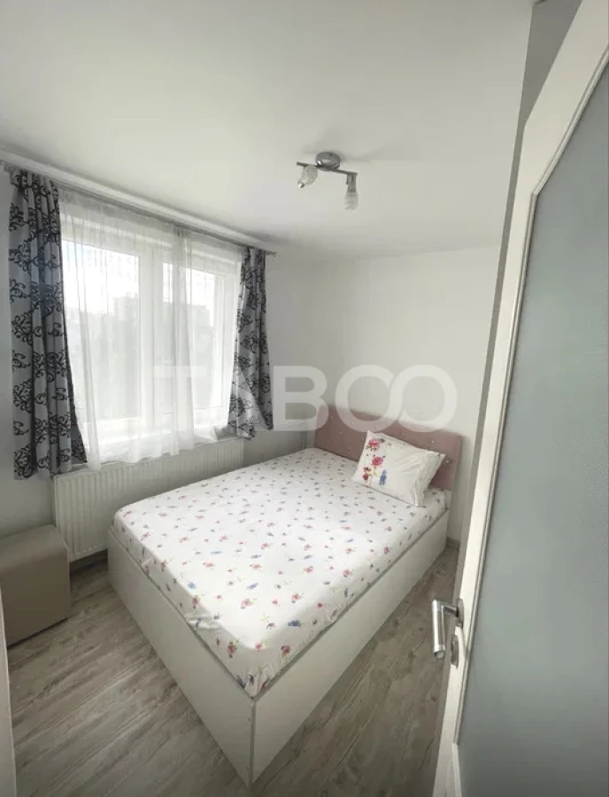Apartament cu 2 camere de vanzare in Gheorgheni zona Square - 1