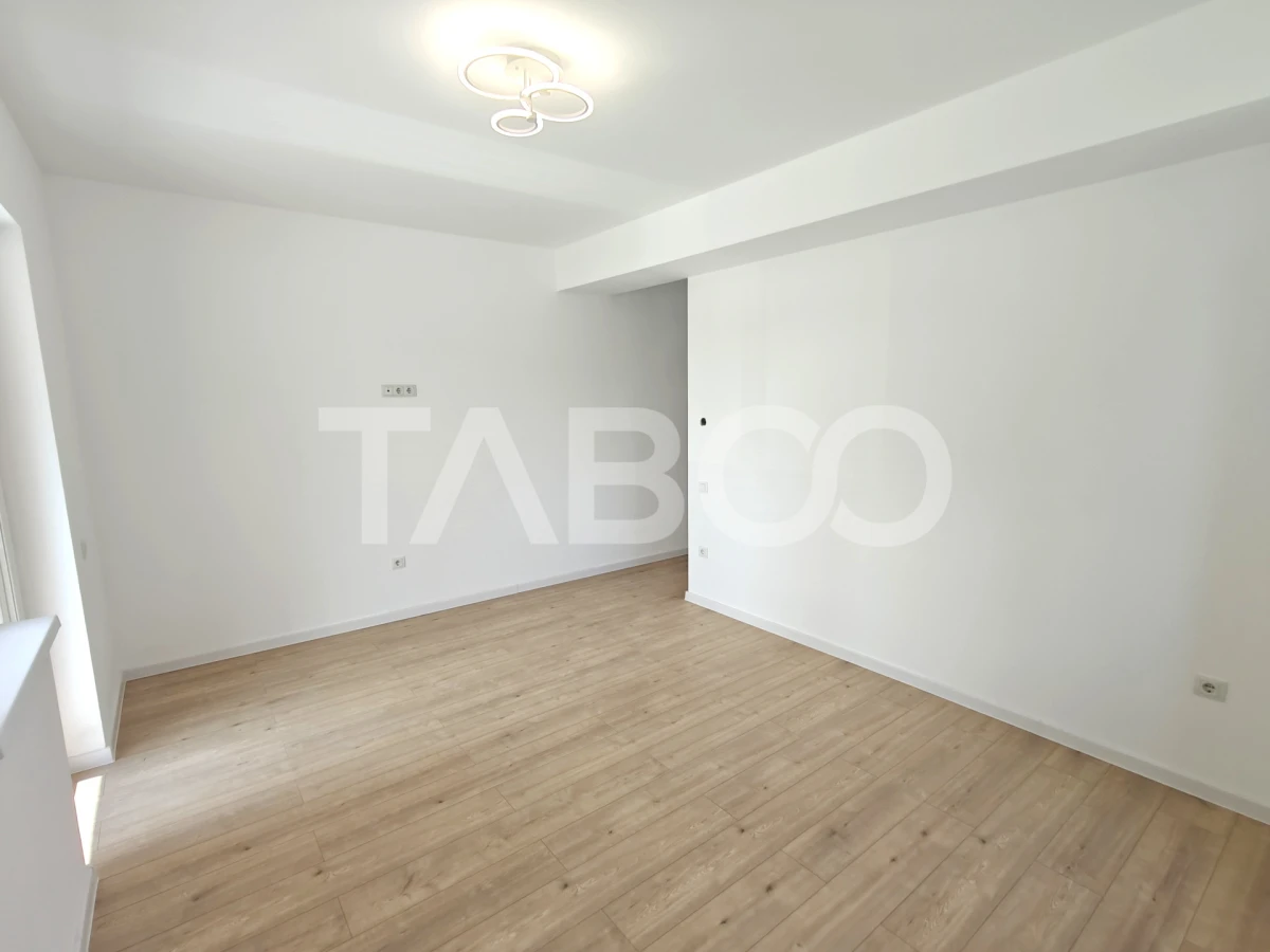 Apartament 3 camere decomandat - 2 bai - balcon - parcare - intabulat - 4