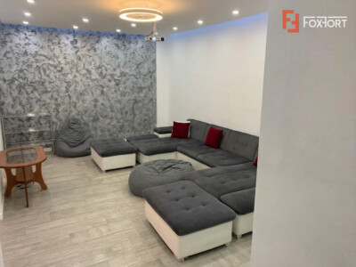 Casa individuala cu 6 camere de vanzare in zona Dambovita