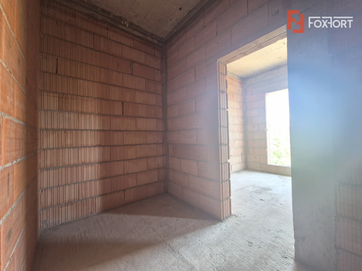 Duplex cu 4 camere de vanzare in localitatea Dumbravita - 8