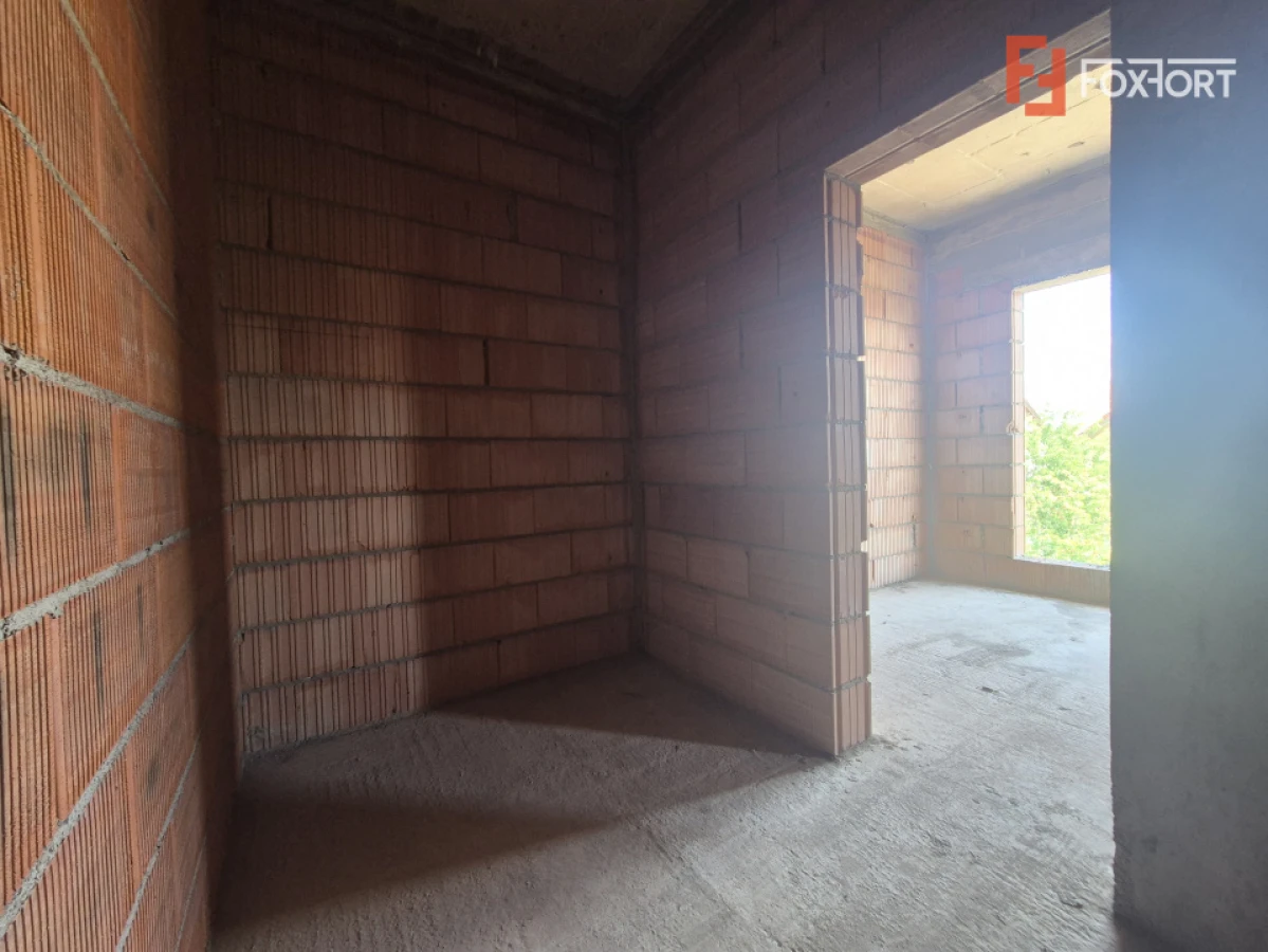 Duplex cu 4 camere de vanzare in localitatea Dumbravita - 7