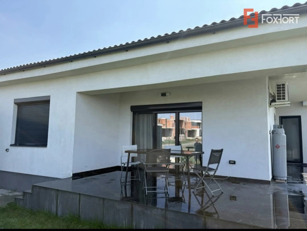 Casa tip duplex cu 4 camere + afacere fast-food la cheie - 5