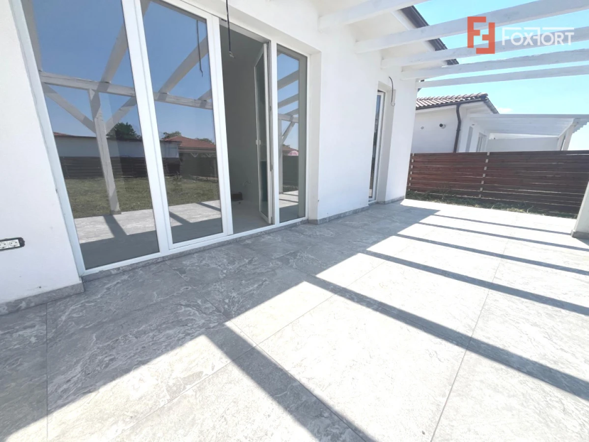 Duplex pe parter cu 4 camere Mosnita Noua - 8