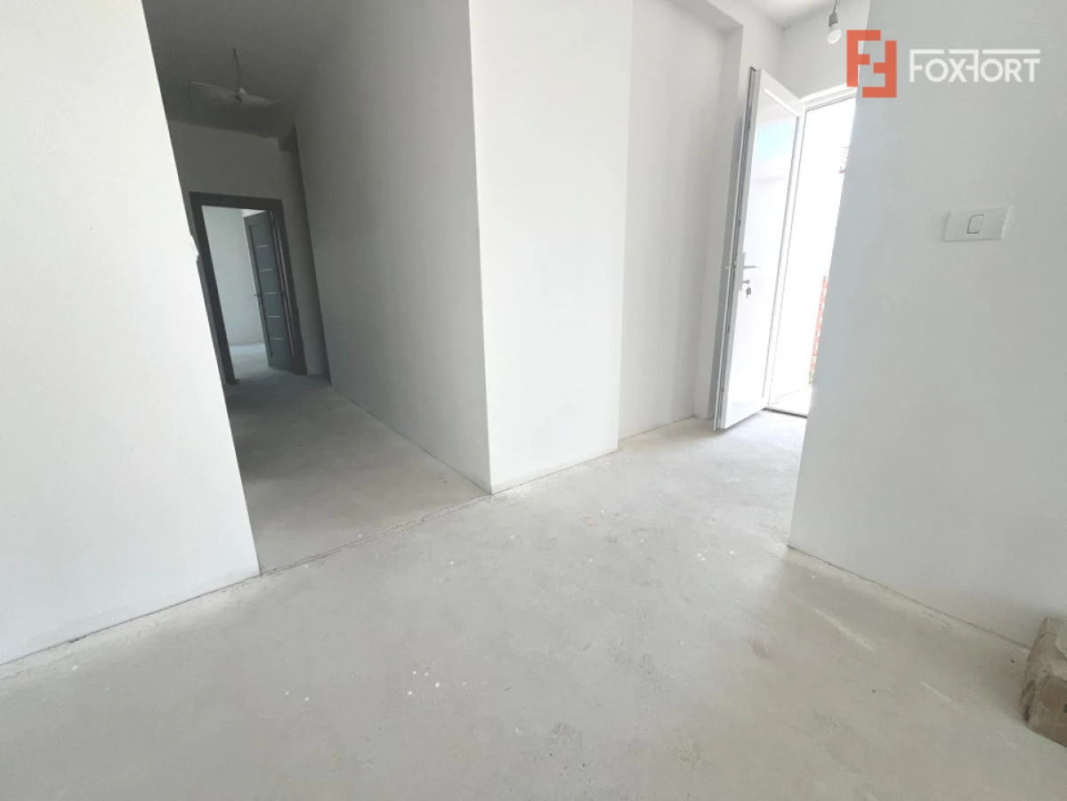 Duplex pe parter cu 4 camere Mosnita Noua - 5