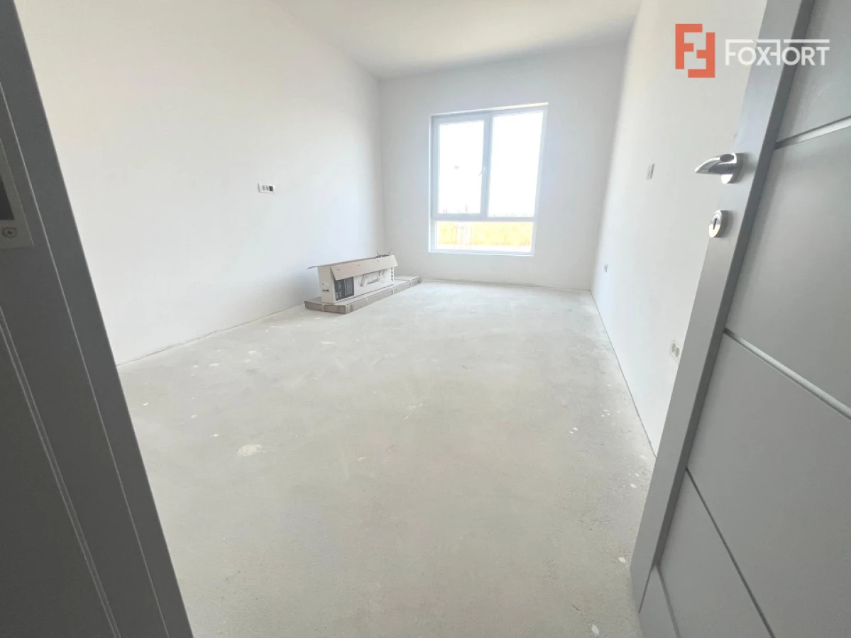 Duplex pe parter cu 4 camere Mosnita Noua - 2