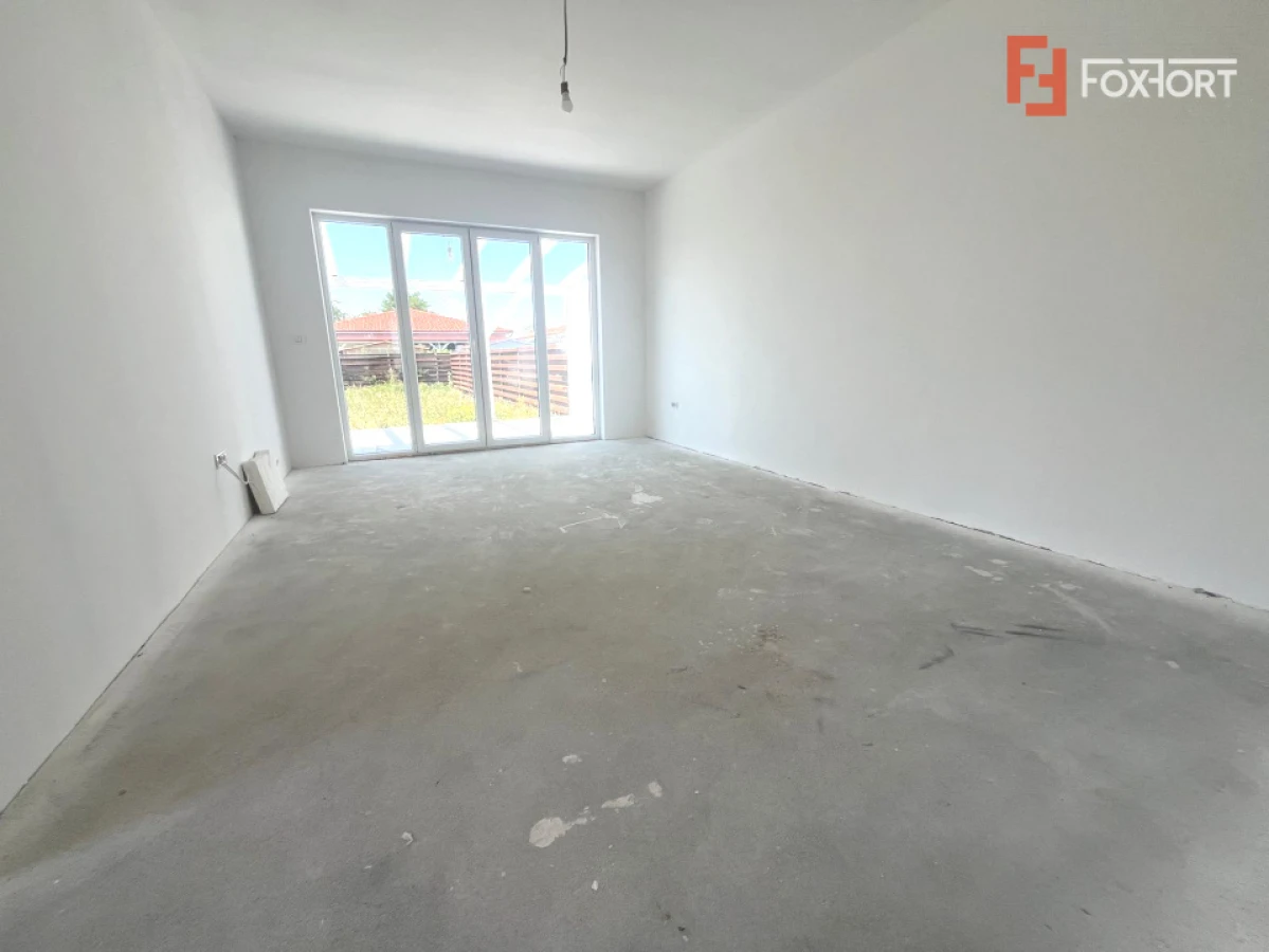 Duplex pe parter cu 4 camere Mosnita Noua - 1