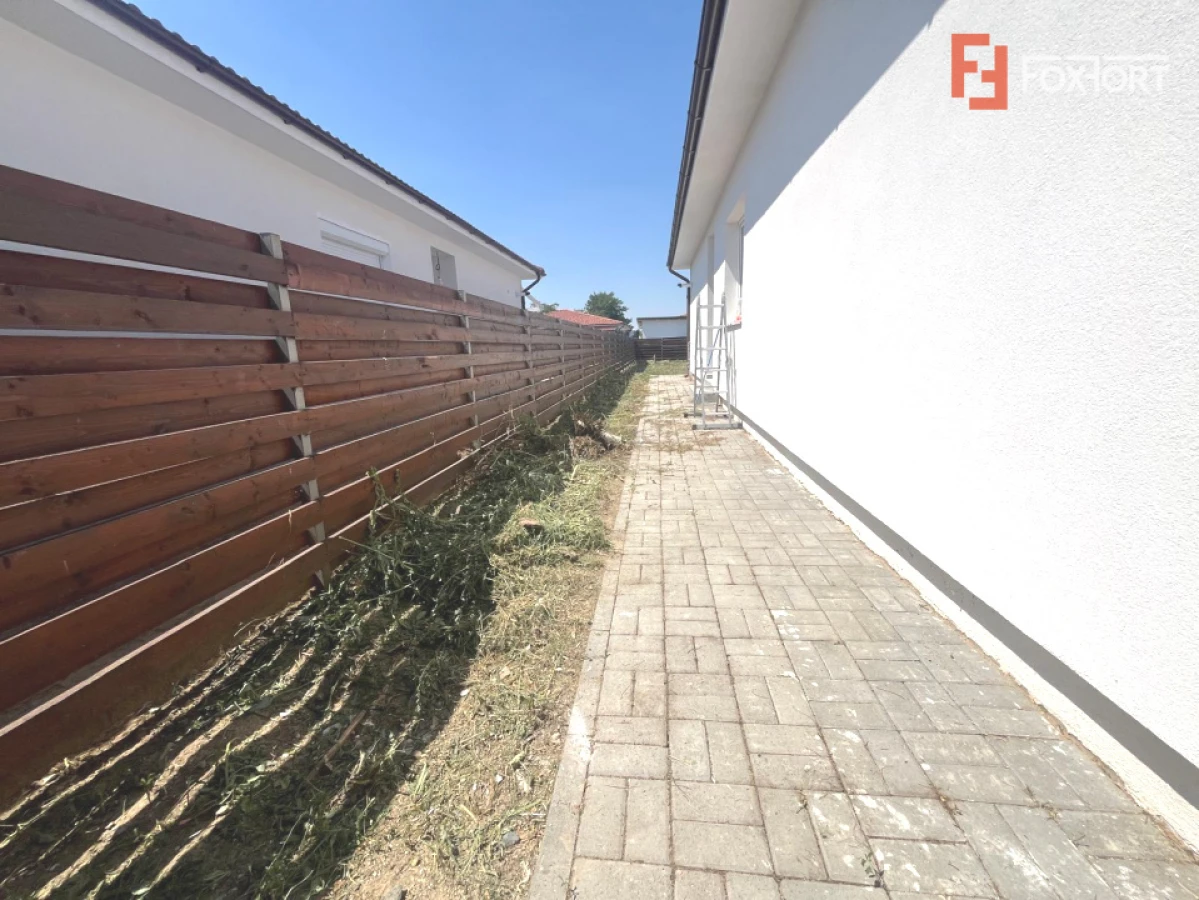 Duplex cu 4 camere parter Mosnita Noua - 6