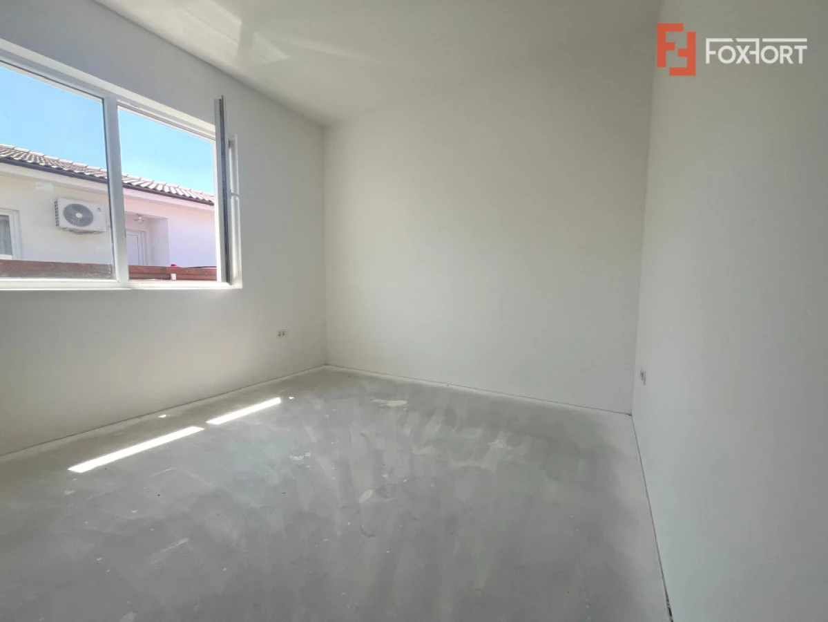 Duplex cu 4 camere parter Mosnita Noua - 5
