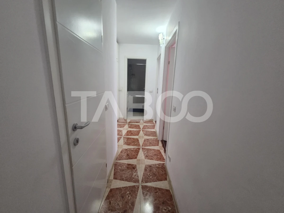 Apartament 3 camere decomnadat de vanzare 72 mp balcon 7 mp - 9