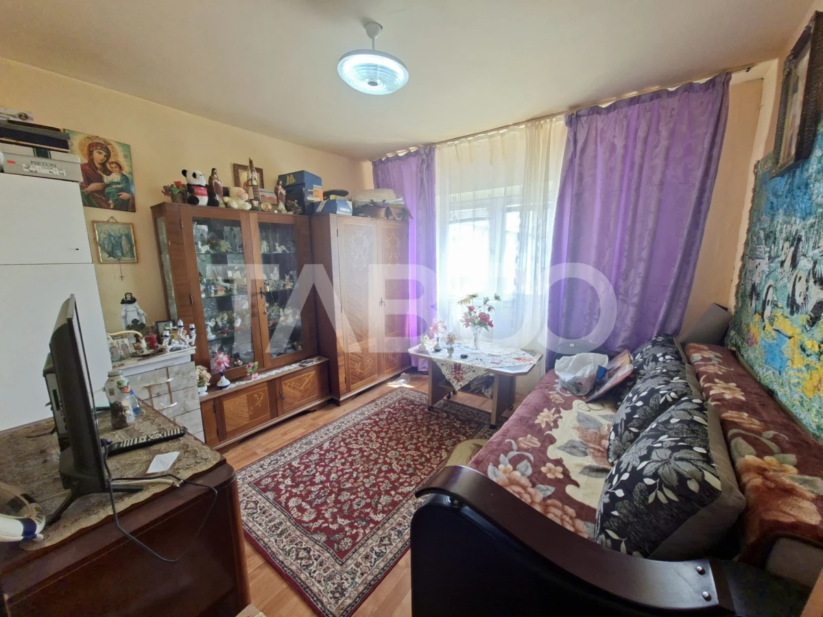 Apartament decomandat de vanzare 2 camere balcon pivnita - 3
