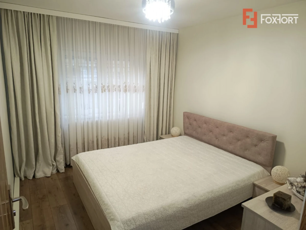 Apartament de vanzare cu 4 camere la etajul 1 in zona Lipovei - 9