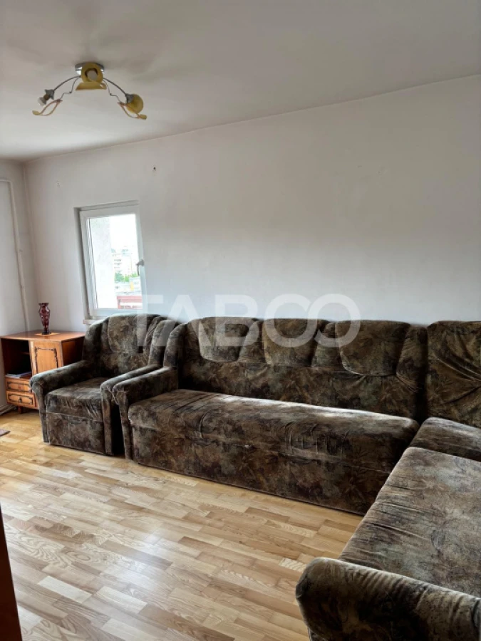 Apartament cu 4 camere decomandate de vanzare in cartier Manastur - 1