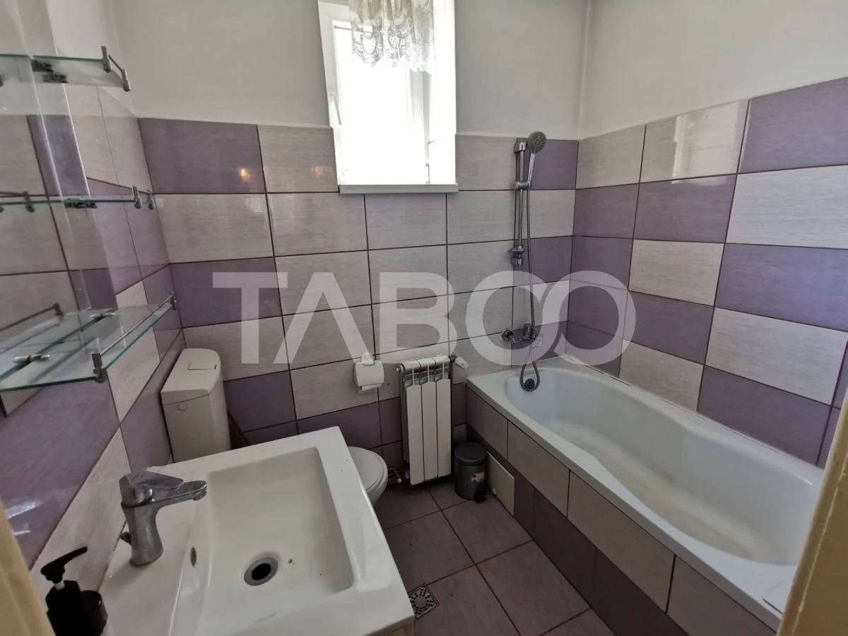 Casa cu 2 camere decomandate 335 mp teren in zona Parcul Tineretului - 8