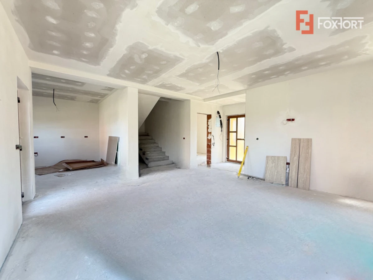 Duplex cu 5 camere, 117 mp utili si 348 mp teren, de vanzare in Sacalaz - 6