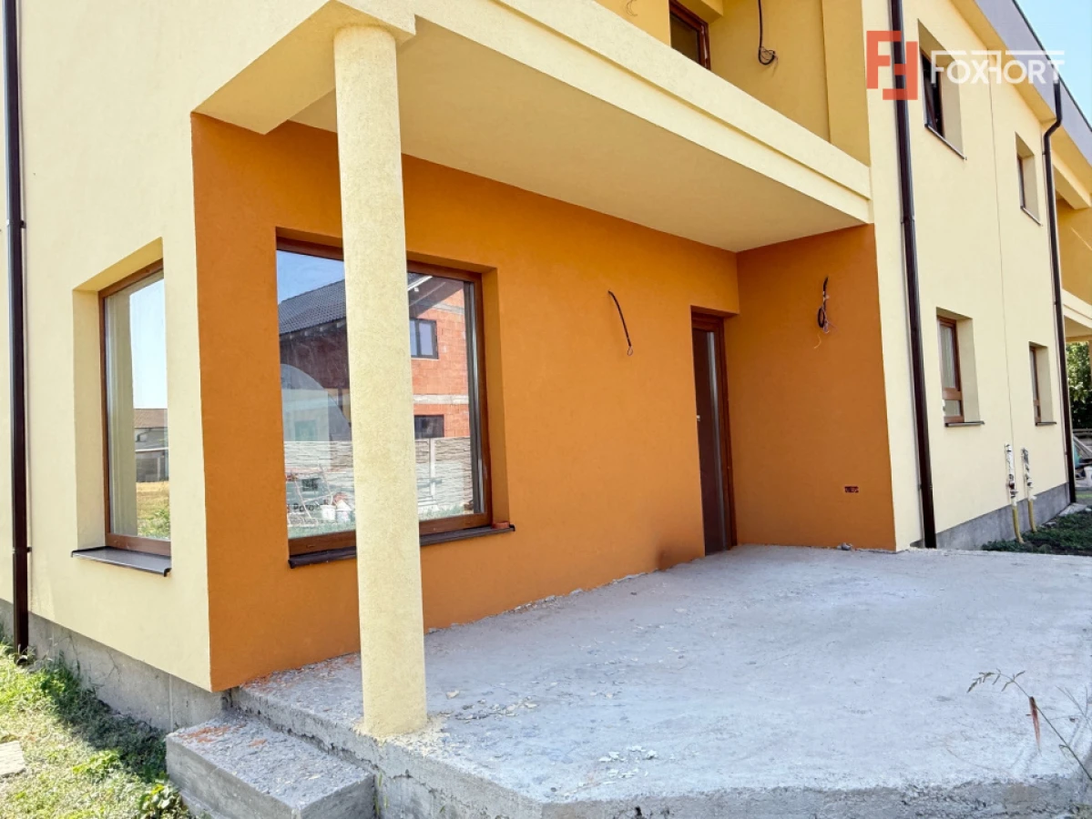 Duplex cu 5 camere, 117 mp utili si 348 mp teren, de vanzare in Sacalaz - 2