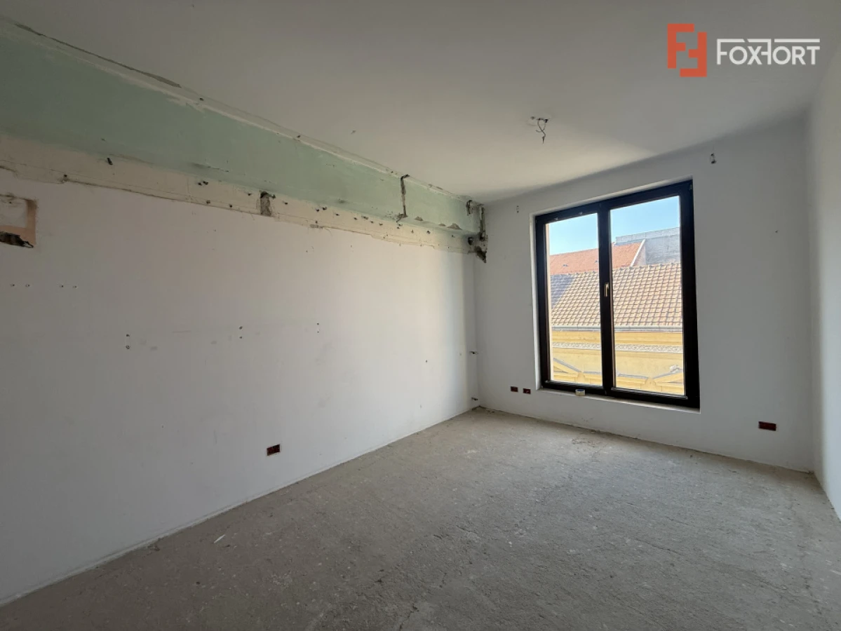PIATA UNIRII-CENTRU- Apartament cu 3 camere - TIMISOARA-92 MP - 4