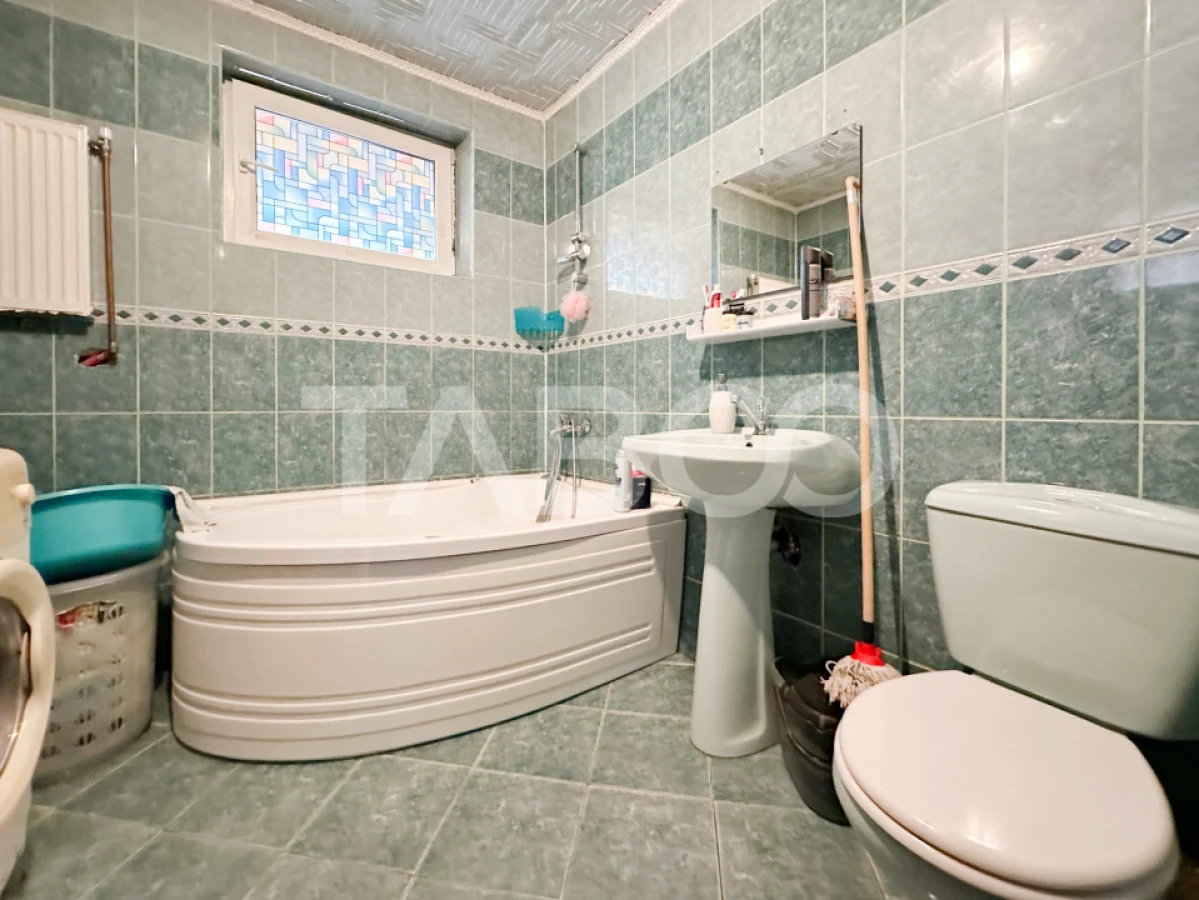 Apartament 3 camere de vanzare - parter inalt cu balcon zona Rahovei - 6