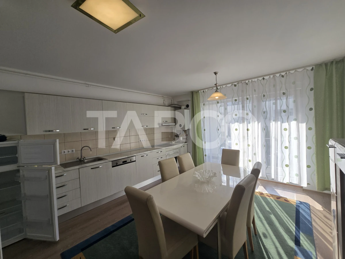 Apartament 3 camere 73 mpu balcon 6 m loc de parcare zona Turnisor - 2