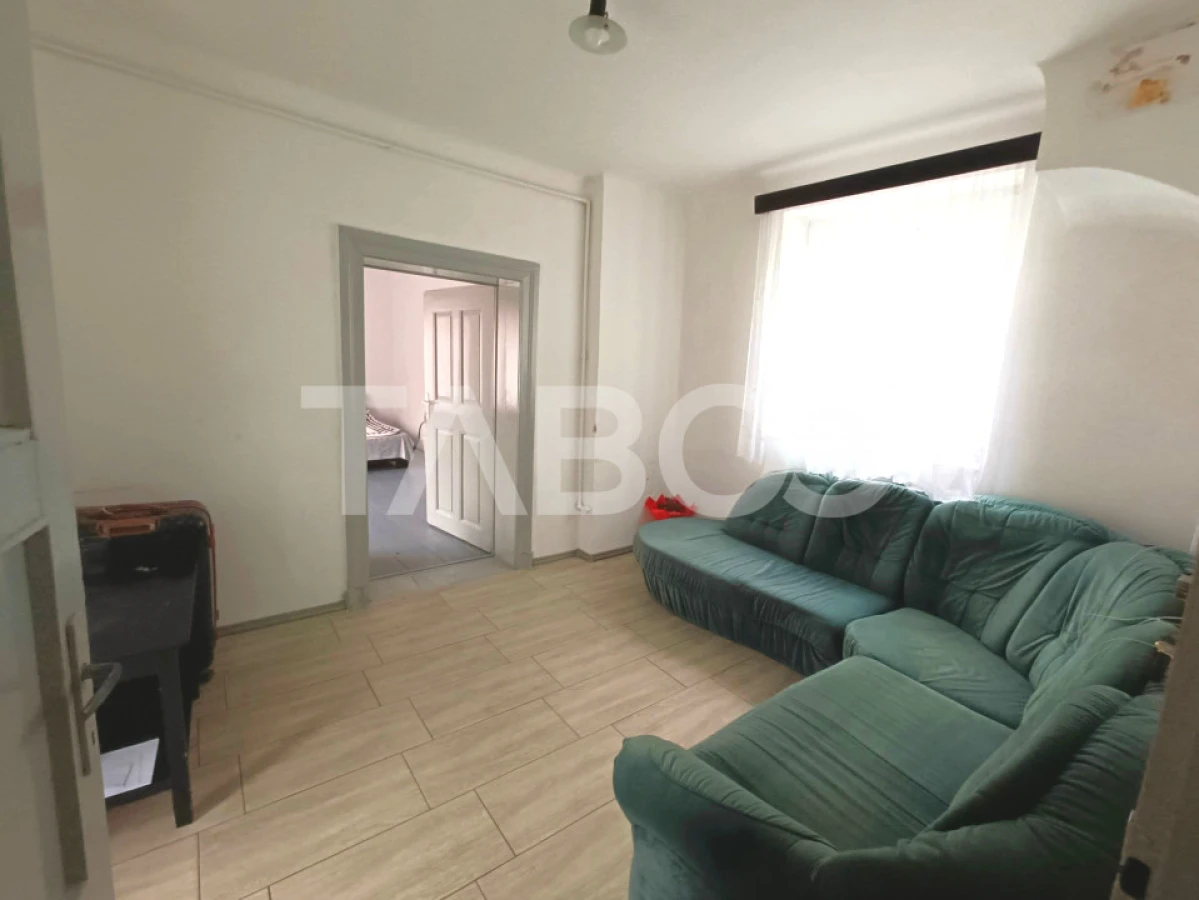 Apartament la casa 3 camere 70 mpu utili in apropiere de Piata Cibin - 6