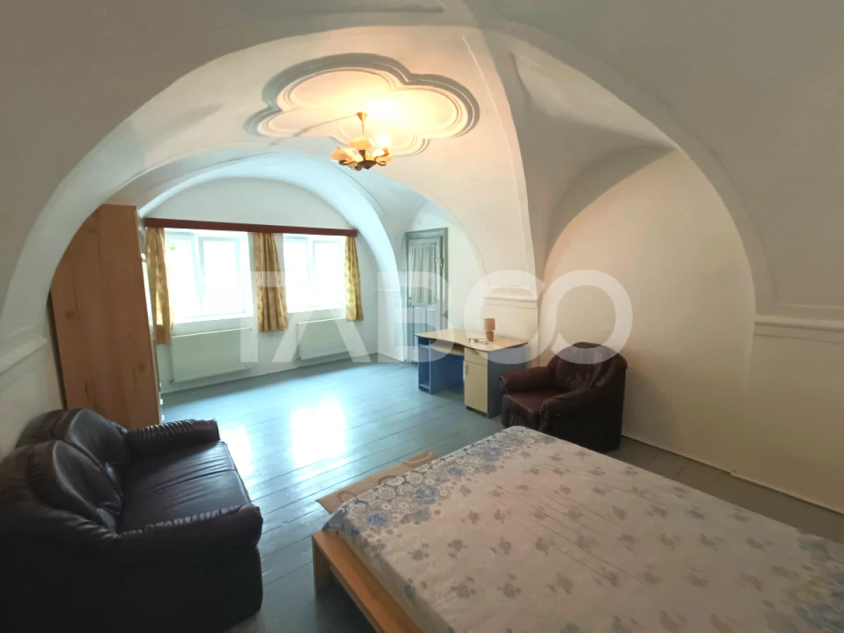 Apartament la casa 3 camere 70 mpu utili in apropiere de Piata Cibin - 5
