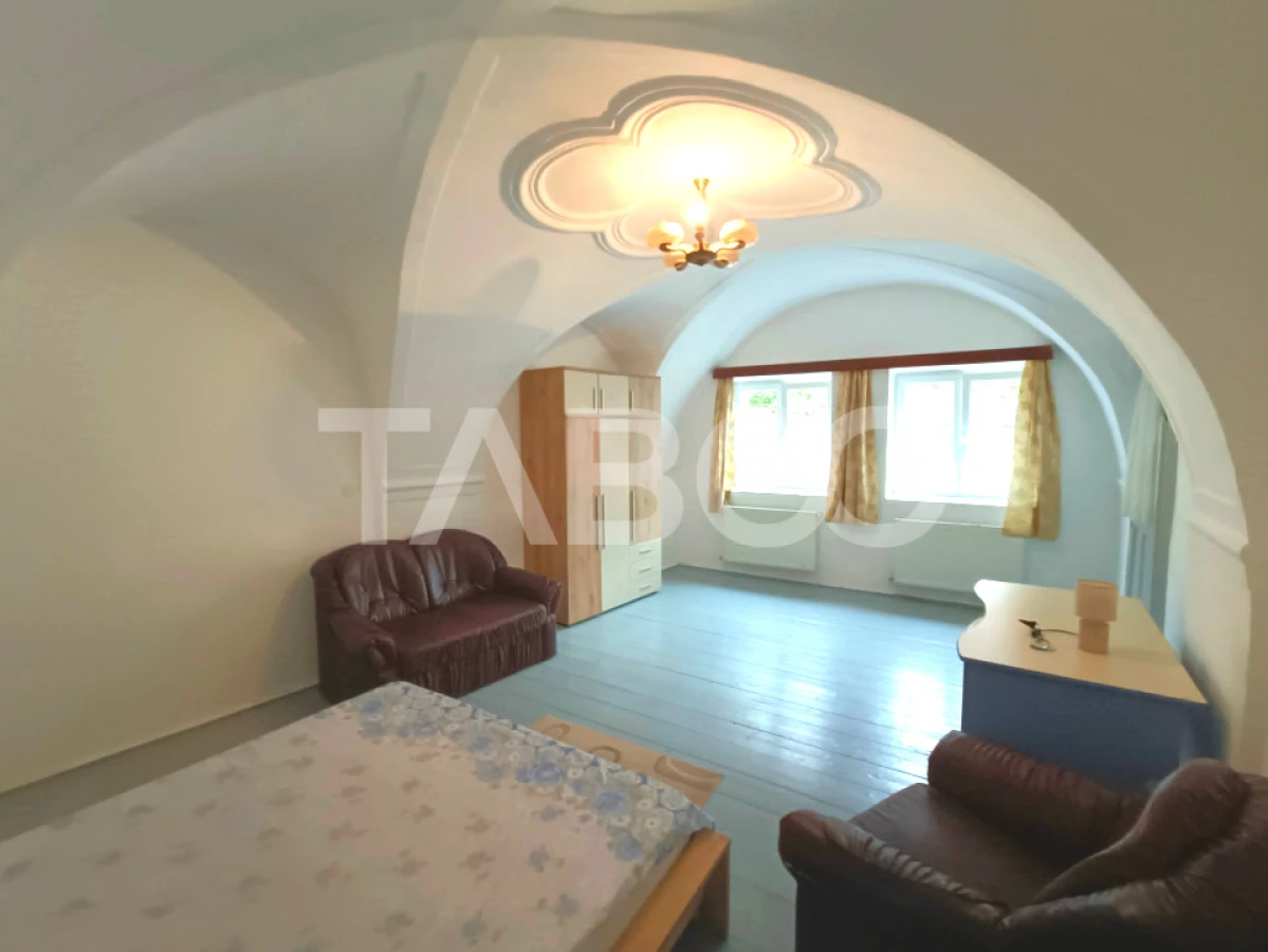 Apartament la casa 3 camere 70 mpu utili in apropiere de Piata Cibin - 4
