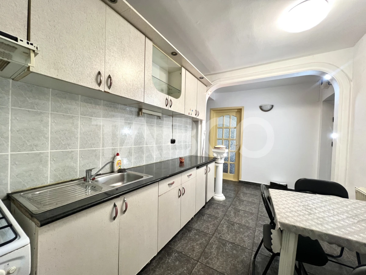 Apartament cu 3 camere de vanzare in Gheorgheni Piata Mercur cu balcon - 8