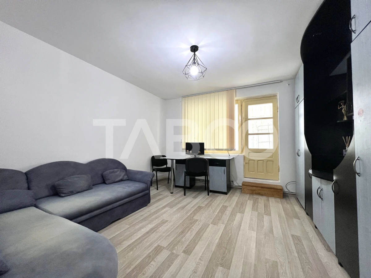 Apartament cu 3 camere de vanzare in Gheorgheni Piata Mercur cu balcon - 2