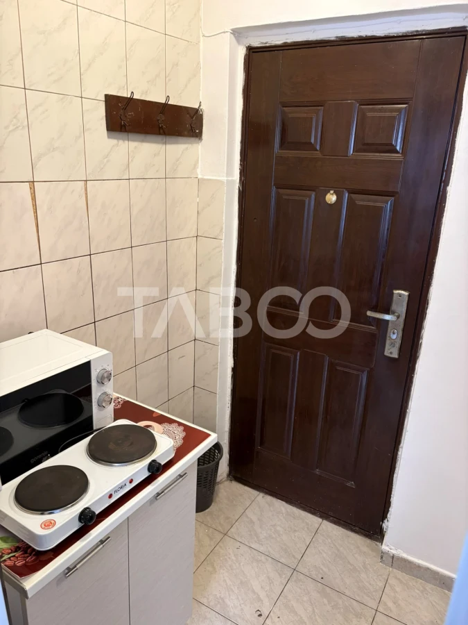 Garsoniera de vanzare 18 mpu in zona Broscarie - 7