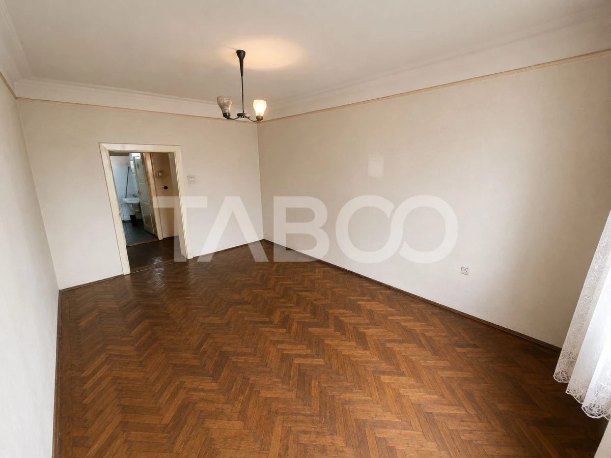 Apartament de vanzare 150mp utili + gradina 300mp zona Piata Cluj - 3