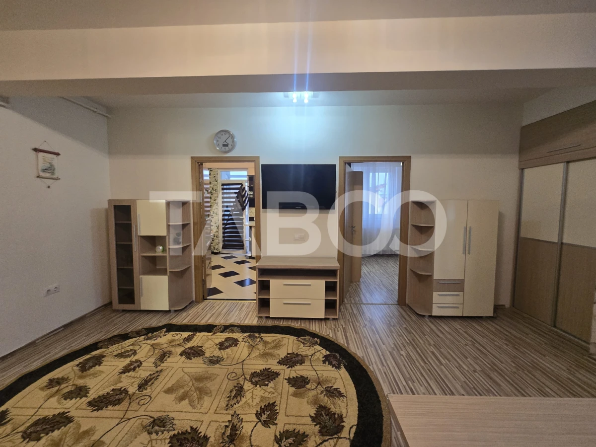 Apartament 3 camere de vanzare decomandat 71mp zona Turnisor Sibiu - 1