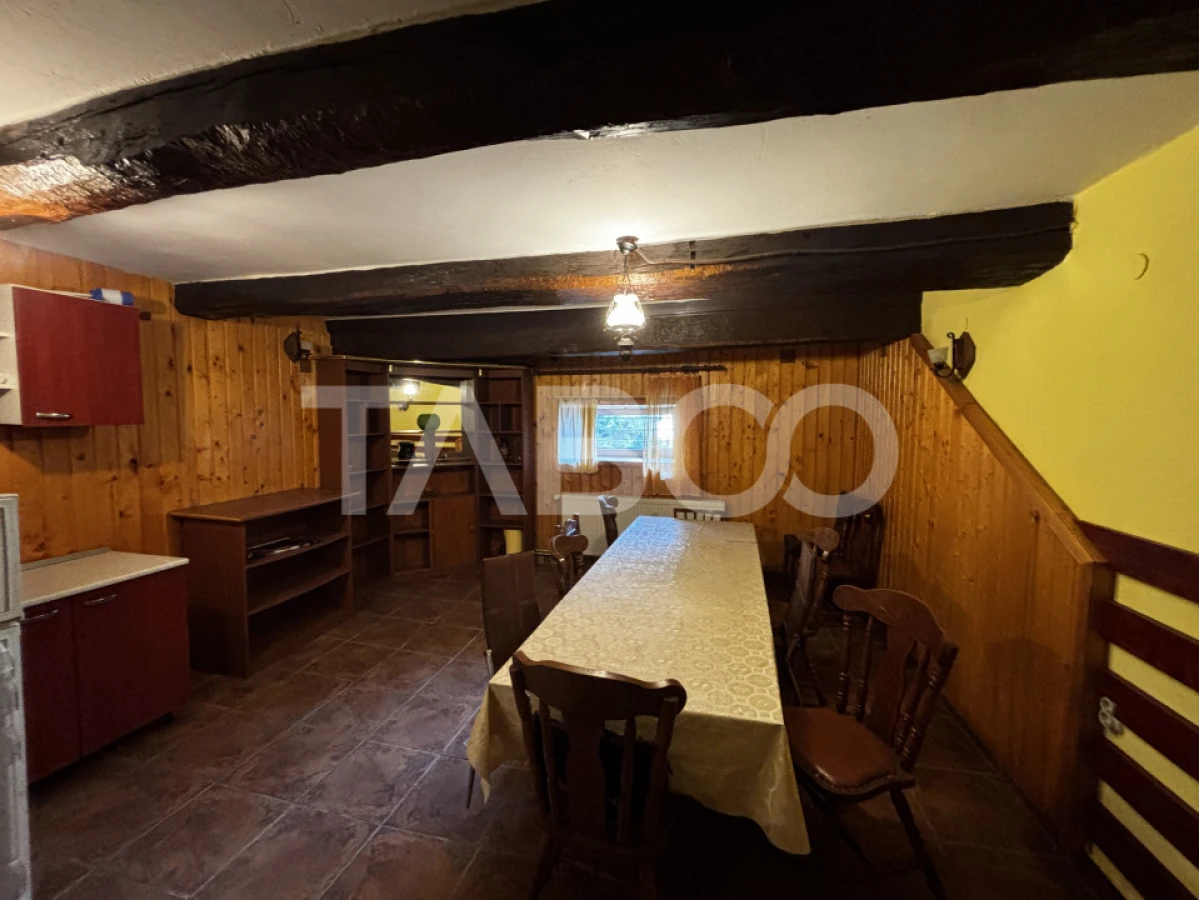 Casa ideala pentru muncitori de inchiriat 5 camere si curte - 3