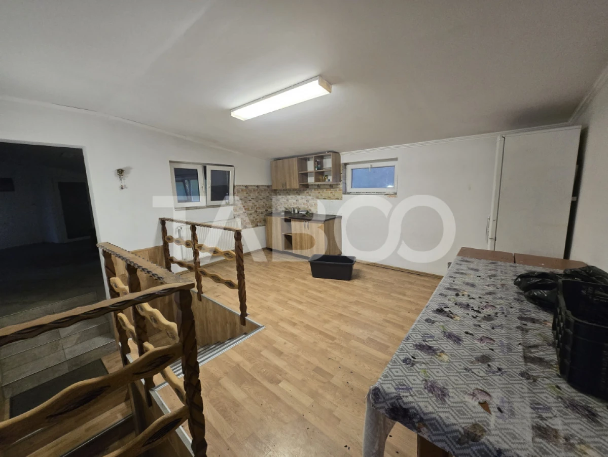 Apartament 150mp de inchiriat pentru echipe de muncitori Slimnic Sibiu - 9