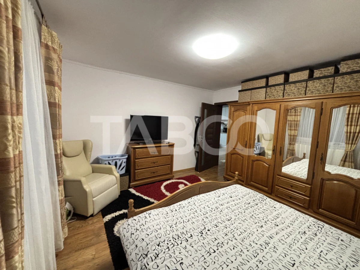 Casa individuala cu 3 camere de vanzare 500 mp teren Sura Mare - 6