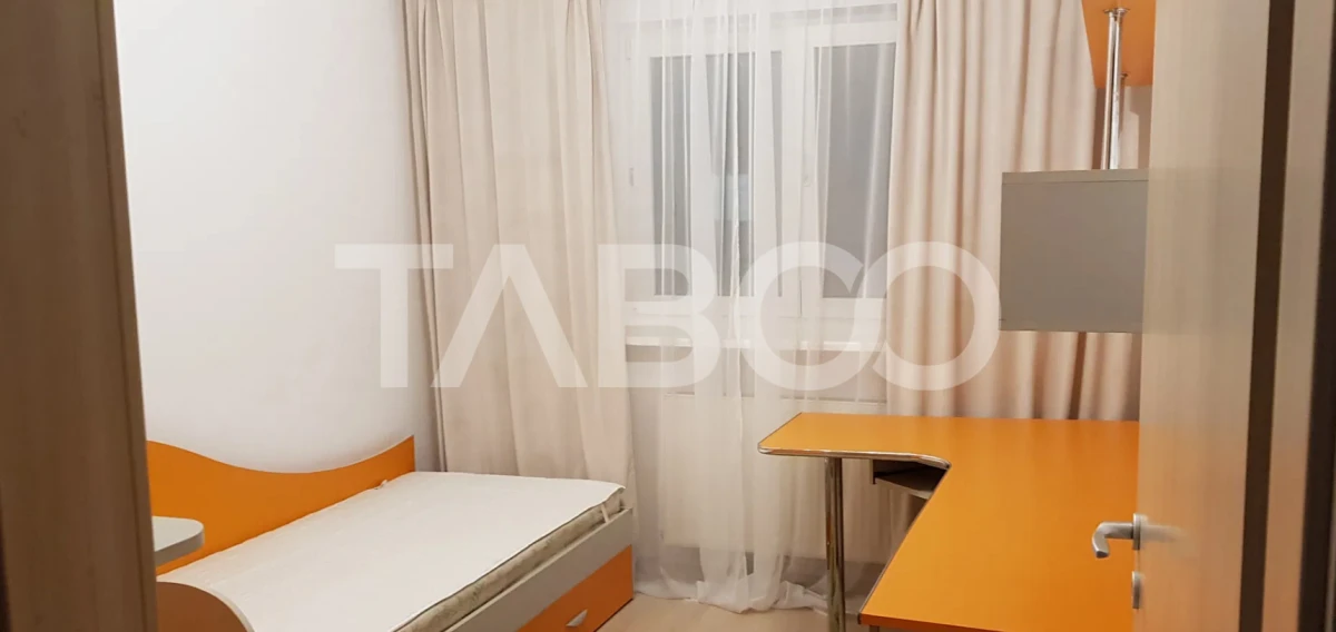 Apartament decomandat mobilat utilat 3 camere 76 mpu balcon 4 mp - 6