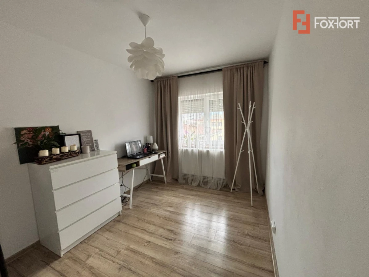Apartament cu 5 camere, 95 mp utili - zona Fortuna - 10