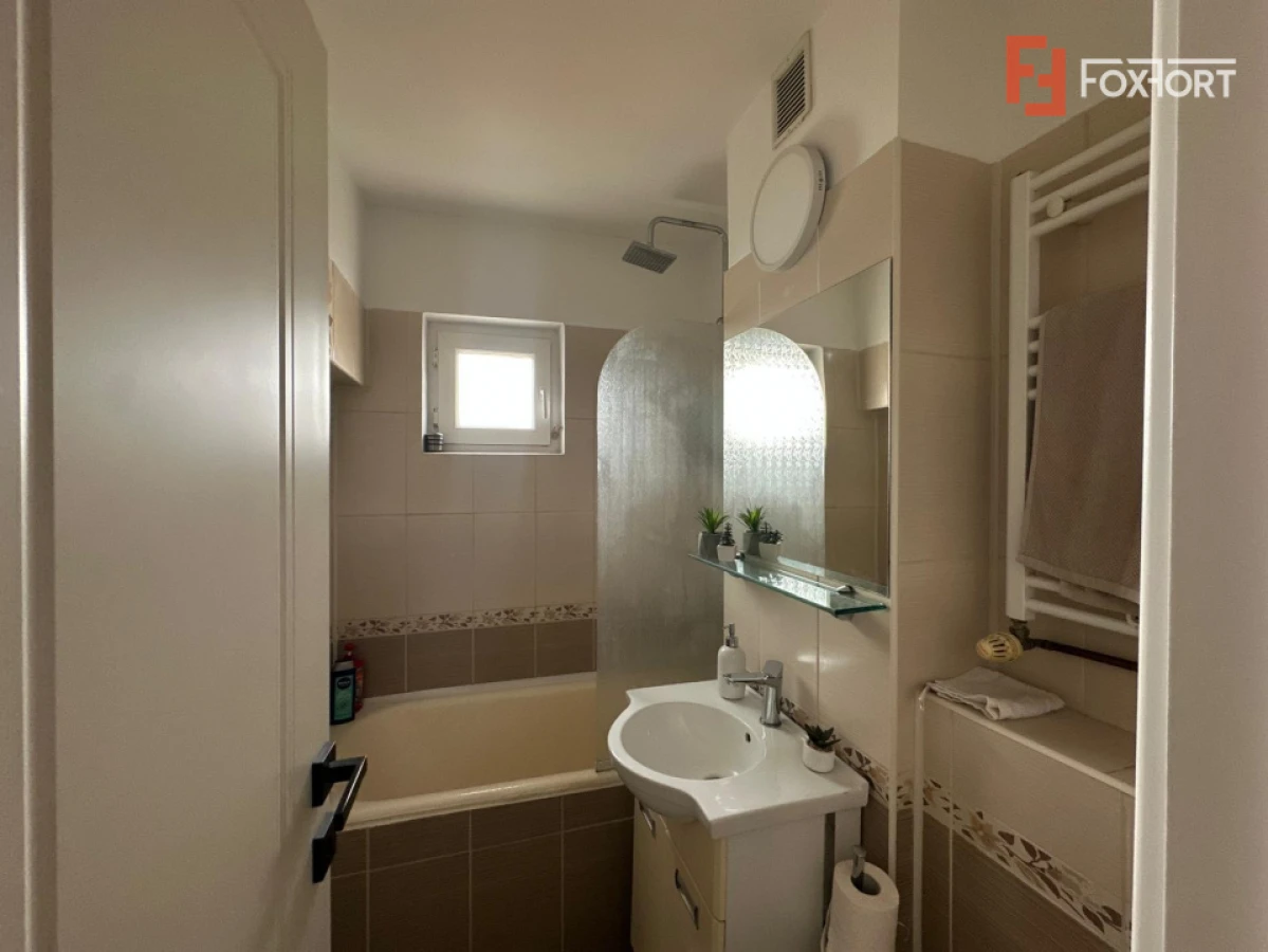 Apartament cu 5 camere, 95 mp utili - zona Fortuna - 8