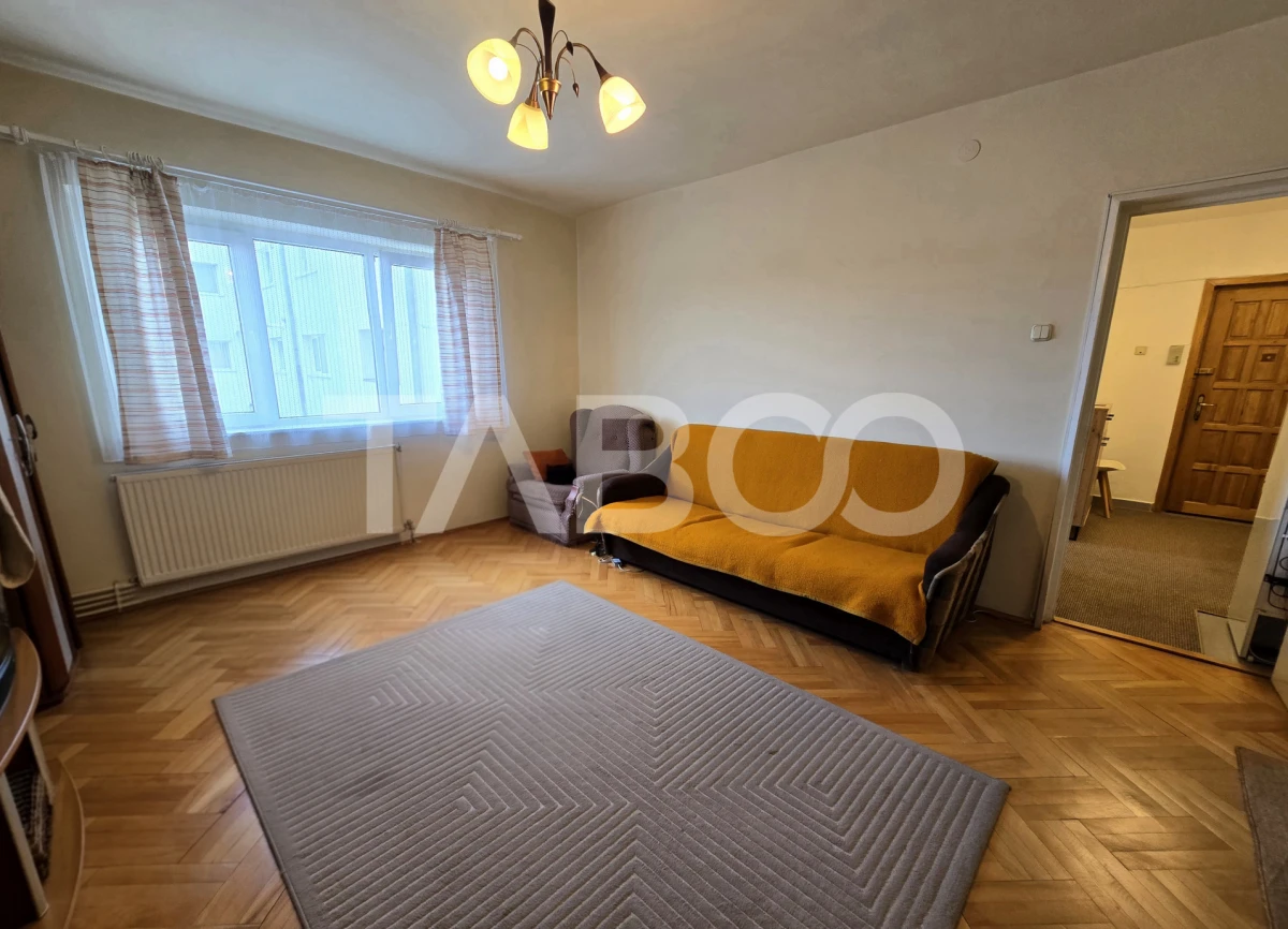 Apartament decomandat 74 utili 3 camere balcon lift Terezian Sibiu - 9
