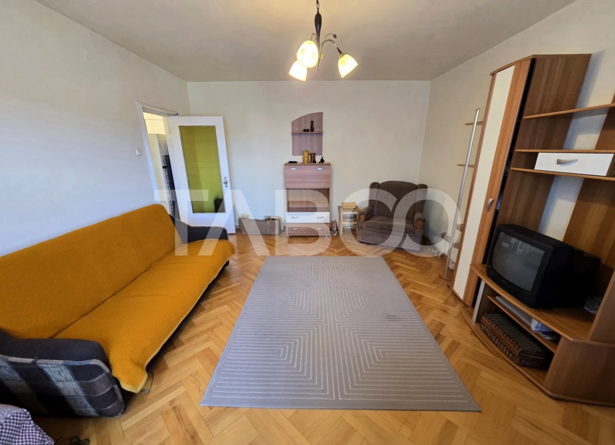 Apartament decomandat 74 utili 3 camere balcon lift Terezian Sibiu - 2