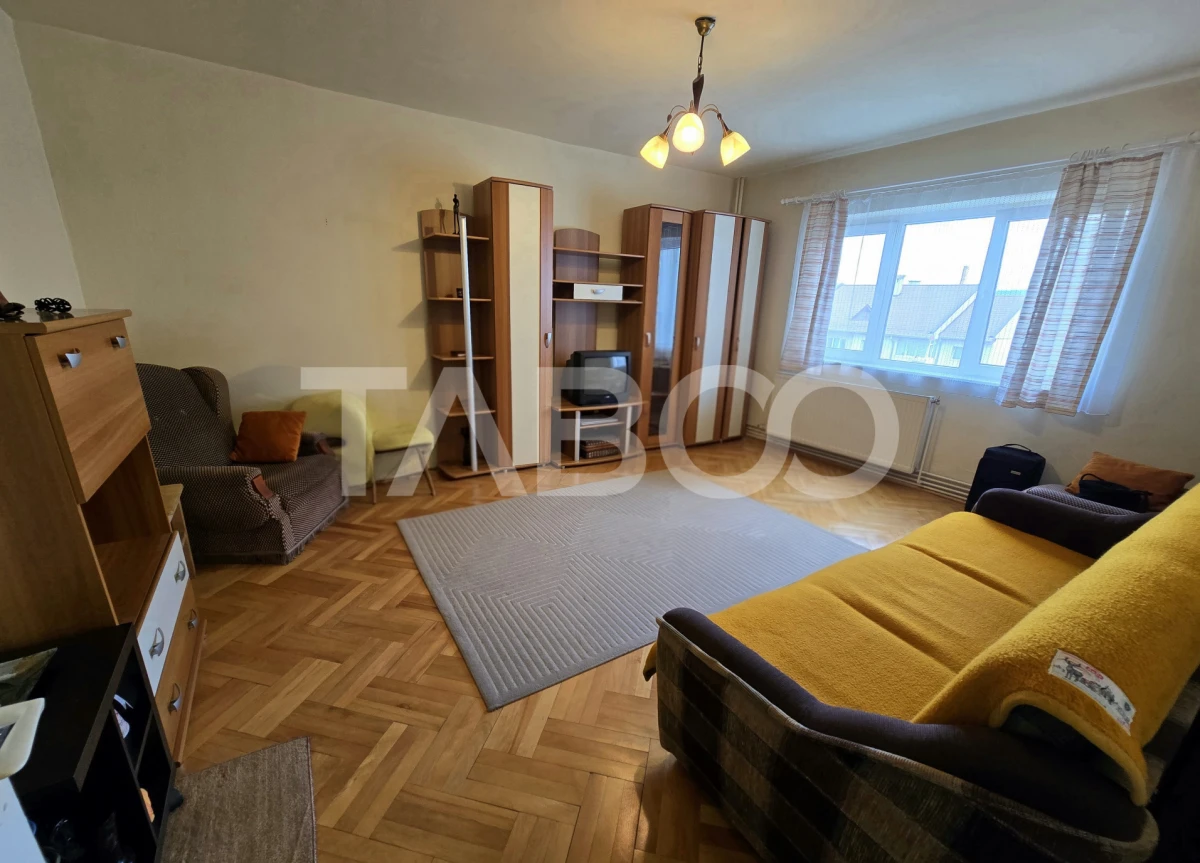 Apartament decomandat 74 utili 3 camere balcon lift Terezian Sibiu - 1