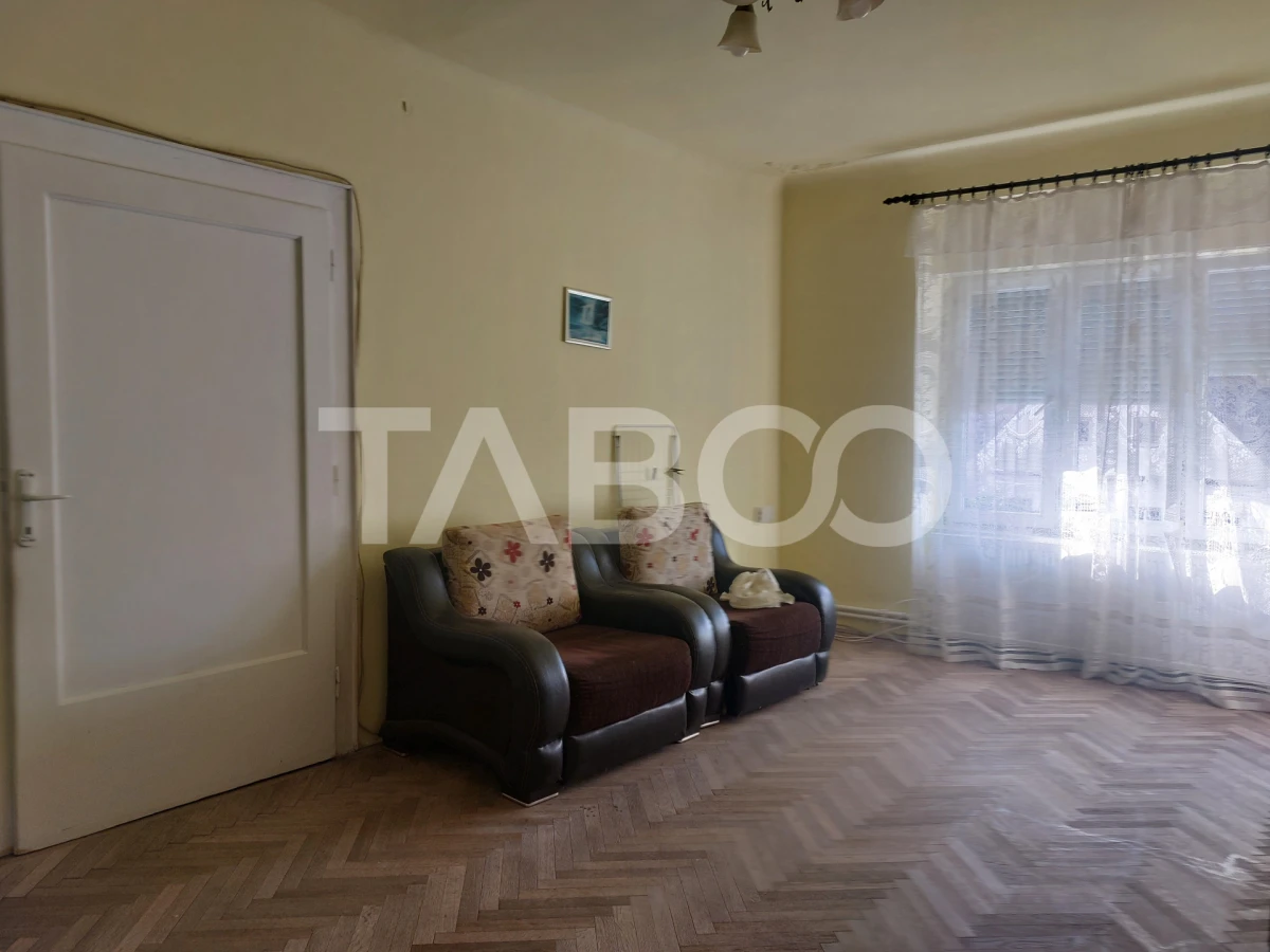COMISION 0% Apartament 88 mp 3 camere pivnita gradina central Cisnadie - 4