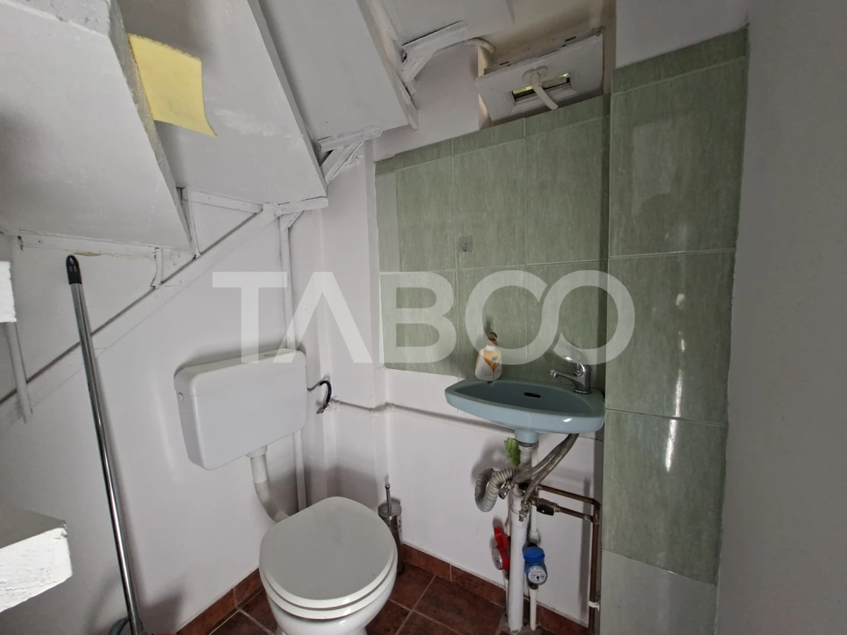 Spatiu comercial de inchiriat parter 2 camere acces din strada - 8