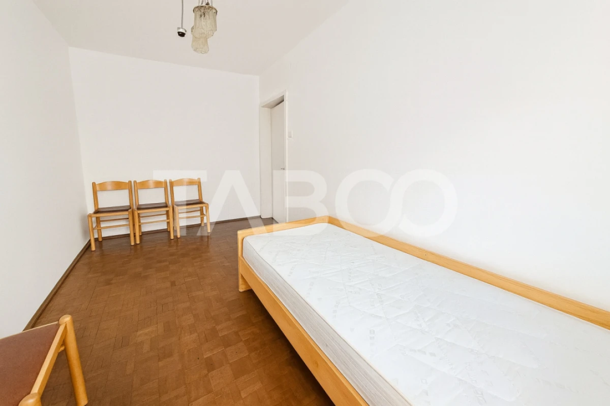 Zona Dioda/ANAF/Finante Apartament cu 3 camere si balcon - 9
