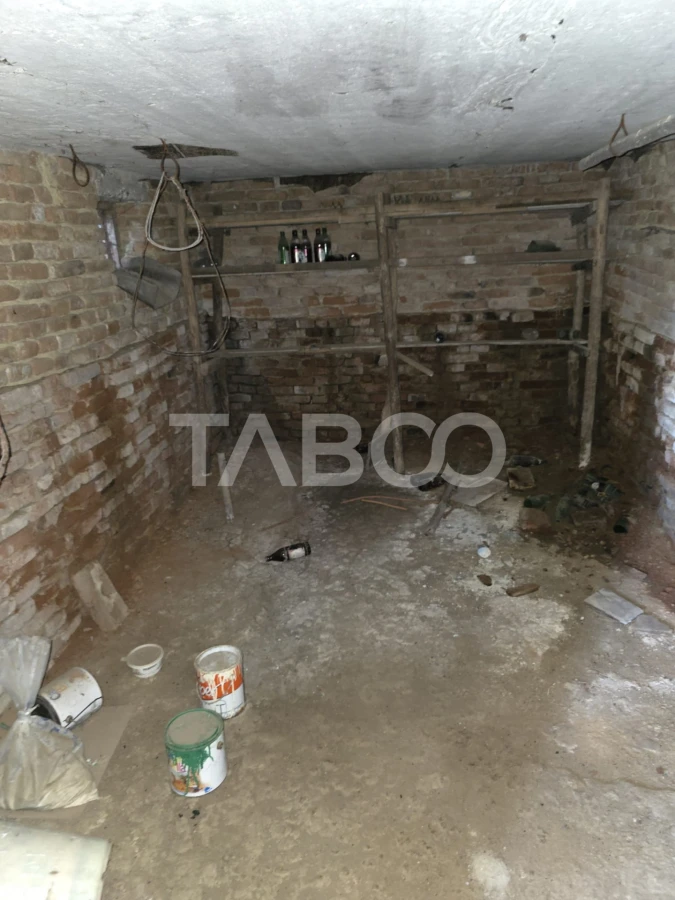 Casa si teren 1800 mpu cu utilitati si posibilitate de extindere - 8