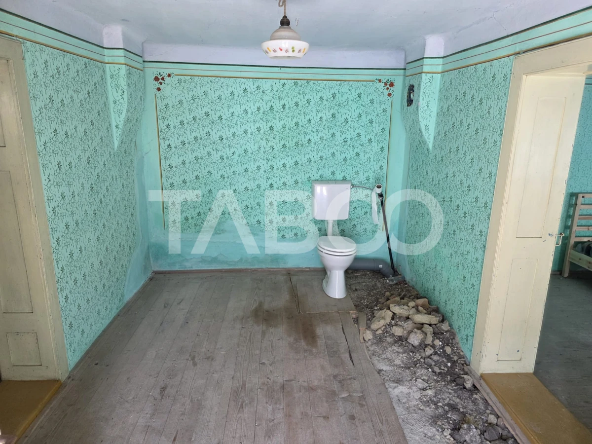 Casa si teren 1800 mpu cu utilitati si posibilitate de extindere - 6