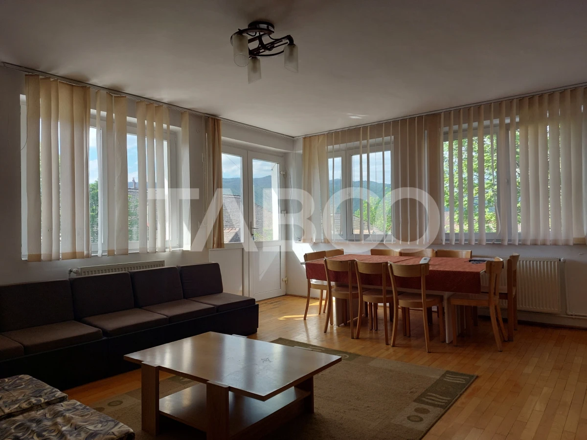 Inchiriere casa 155 mp 6 camere zona linistita panorama deosebita - 2