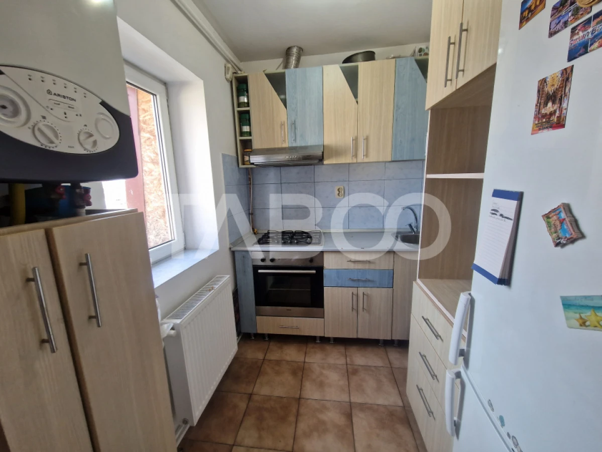 Apartament intabulat 3 camere 65 mp cu balcon zona linistita - 6