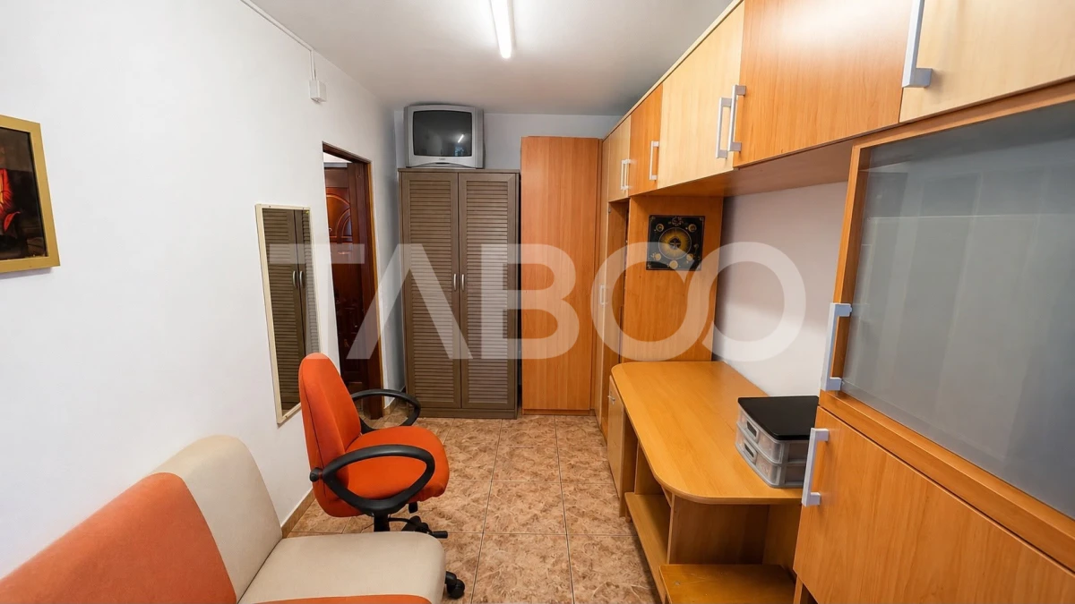Garsoniera de vanzare 30 mpu in zona Broscarie - 2