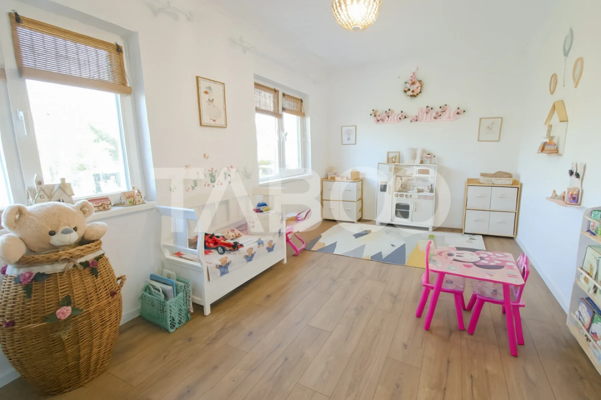 Casa moderna de vanzare in zona Dealul Sibiului din Sura Mare - 7